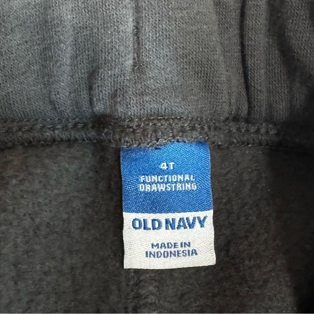 Old Navy Kids Gray Drawstring Sweatpants Shorts